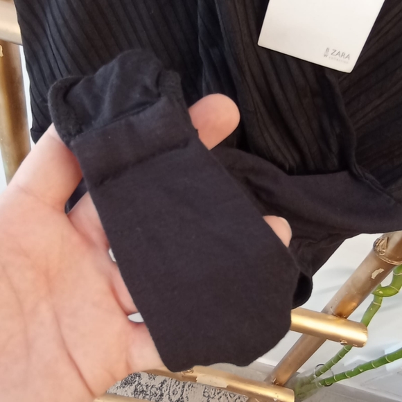 Zara Ribbed Bodysuit - Picture 12 of 12